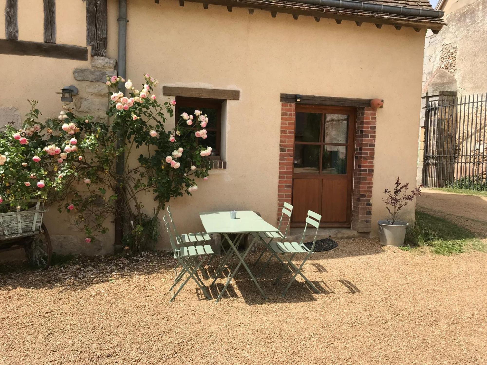 La Ferme Au Colombier Bed and Breakfast Neron Eksteriør billede