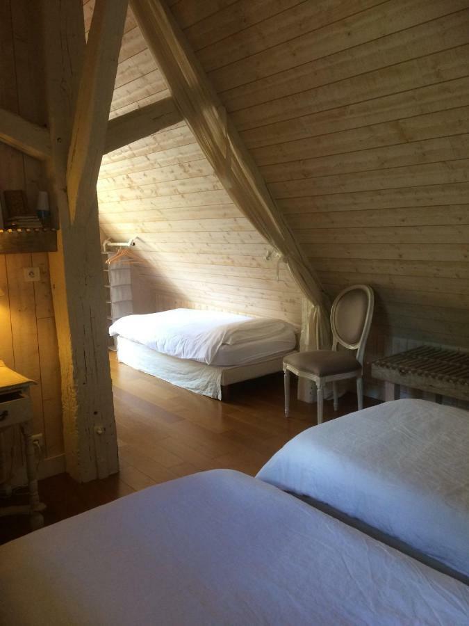 La Ferme Au Colombier Bed and Breakfast Neron Eksteriør billede