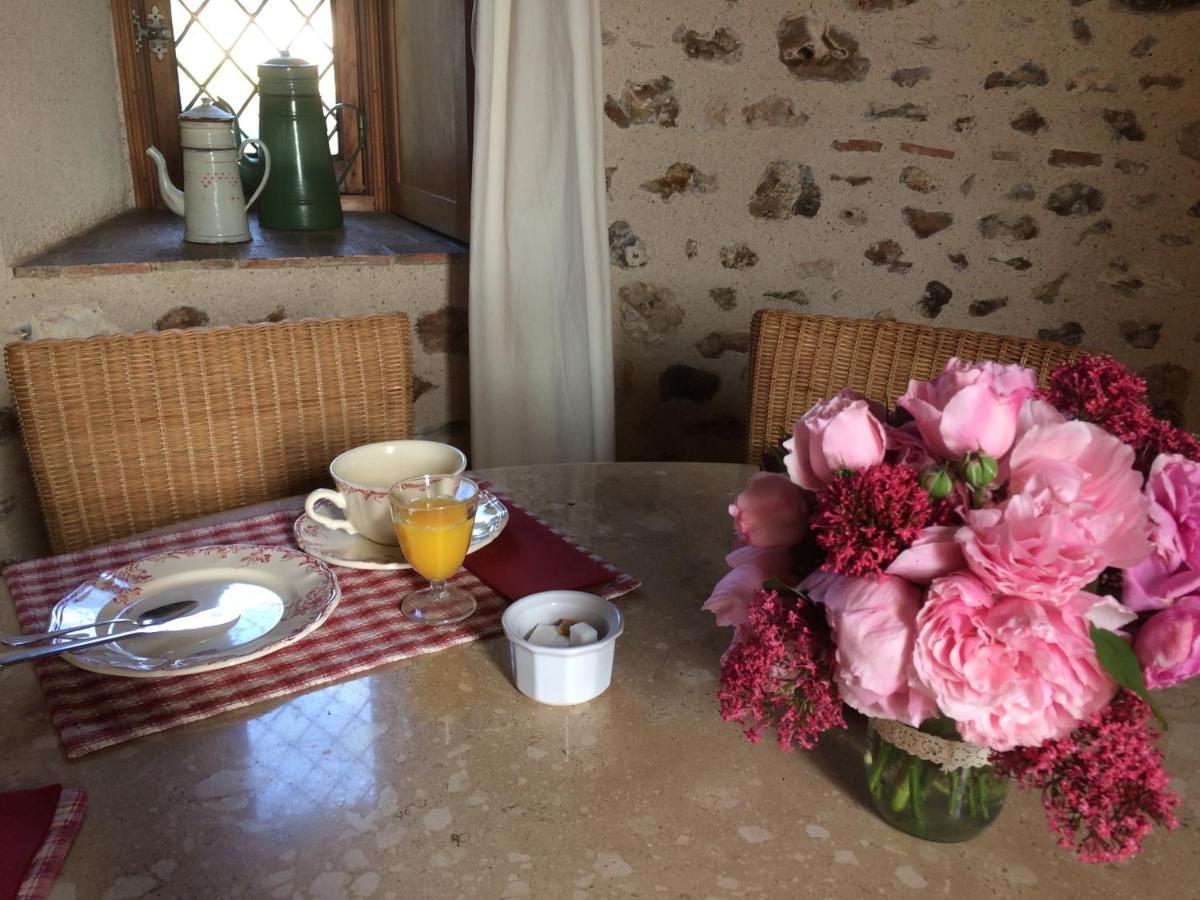 La Ferme Au Colombier Bed and Breakfast Neron Eksteriør billede